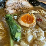 あってりめんこうじ - ズームイン山の中なのに煮干し