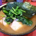 家系総本山 ラーメン 吉村家 - チャーシュー中盛(920円)麺固め油少な目
