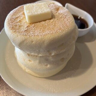 カフェ&ダイニング フルール_1