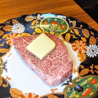 中目黒焼肉 登牛門 - 