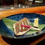 しほう田 - ヘダイの塩焼き！皮目が、ばちくそウンマイ！