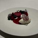 オトワ レストラン - ブルーベリー　赤紫蘇