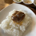 にしき - ハンバーグ・オン・ザ・ライス‼️