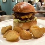エーエス クラシックス ダイナー - ベーコンチーズバーガー 2,150円