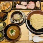 中華蕎麦 とみ田 - 