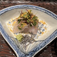 五本木 響 - 
