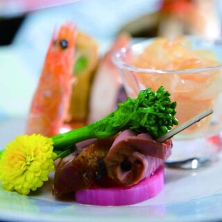 旬の素材を使用した四季を感じる料理
