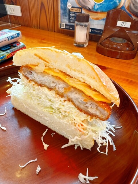 Komeda Coffee Ten Mizuho Dori Yonchome Ten photo 3