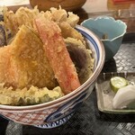 奥 - 10種野菜天丼900円