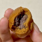 玉澤総本店 - 濃厚黒糖生地に超滑らかな餡子！