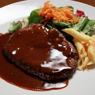 東京浅草で40年。老舗洋食店の伝統のハンバーグを堪能☆