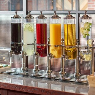 多彩な種類のドリンクバー完備◆グラスワインや各種カクテルも