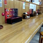 鬼がらし - カウンター席が多い