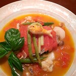 旬菜食卓 びすとろ KAZU - 真鯛の白ワイン蒸し　蜂蜜とグレープフルーツのソース