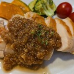 キッチン ブルー グローブ - 正面から、今日のソースは固め