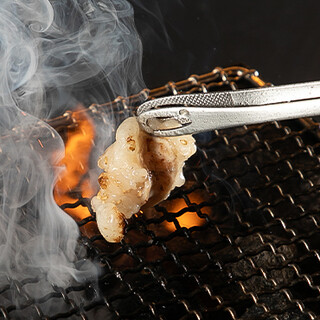 全てを自社で行う独創性溢れる人気焼肉店◆鮮度抜群の焼肉を堪能