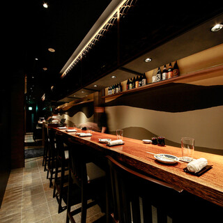 「大川組子」や「有田焼」など九州の伝統工芸を楽しめる空間