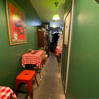 餃子荘 紅蜥蜴_2