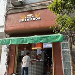 Banh Mi Huynh Hoa - 