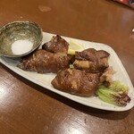 居酒屋ごん太 本店 - あぶり豚足