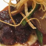 ラ サントゥール - (ランチフルコース)牛ホホ肉の煮込みをアップ