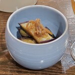 トリワイン ＰＩＫＯＳＨＨＨＵ - なすの煮びたし