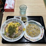 すずや食堂 - 冷やし中華と半チャーハン