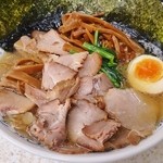 Soup - 支那そばチャーシュー＋三点盛り