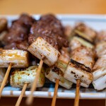 源兵衛 - 2024.8 焼鳥（2串 350円）つくね、正肉、砂肝