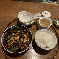中国料理 にいくら - 麻婆豆腐。味わい深い