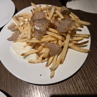 ダルマット 六本木ヒルズ店 - トリュフ フライドポテト