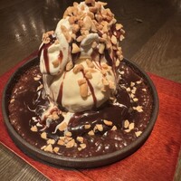 ロウリーズ・ザ・プライムリブ 恵比寿ガーデンプレイス店 - 