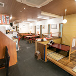 餃子と大衆中華 まるい飯店 - 