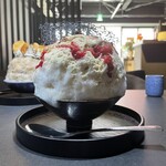 美氷愛 - ピスタチオとオーガニックカカオ　フランボワーズセレナーデのかき氷