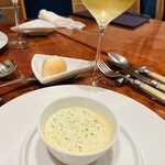 リストランテ ハラシマ - 自家製パンととうもろこしのプリン