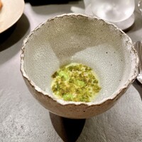 COCCHI - Edamame cream with herbs and anchovies crispy bread