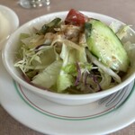 洋食屋テルミーヌ - モーニングに付いてくるサラダ♪