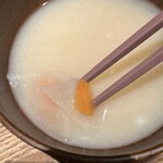 小割烹おはし - 味噌汁のアップ
