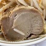 ラーメン もっけだの - 『青唐味噌ラーメンニンニク野菜マシマシ』の豚