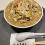 大嘉麻屋 - 豚骨醤油ちゃんぽん（並）野菜盛り