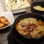 炭火焼ホルモンぐう 池袋はなれ - 