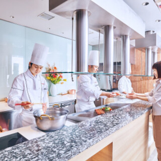 バイキングレストラン ル・プレジール_1