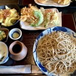農家食堂 神明そば 慶 - 二八蕎麦+野菜天もり