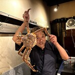 松蔭鶴水 - 蟹スレイヤーの称号を持つ大将