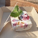 Bali CAFE 42 - カタラーナ