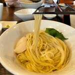 麺屋 真心 - 麺リフト