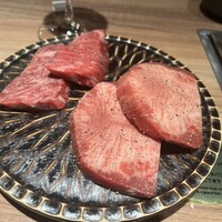 焼肉ホルモン 稲田 - 