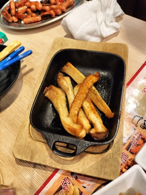 Izakaya Ikunara Orenti Koi Umeda Ten photo 3