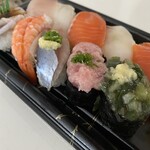 ちよだ鮨 - 料理写真:シャリ気持ち大！珍しいネタもあり！