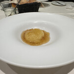 Regina Resort Karuizawa Mikage Yosui - トウモロコシのムースリーヌとコンソメジュレ